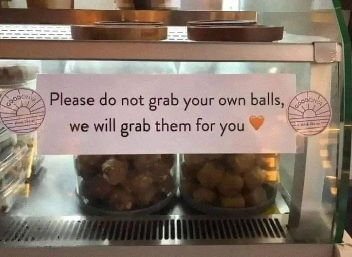 50 Of The Best Pics From This Facebook Group Dedicated To Weird And Absurd Signs Spotted Around The World