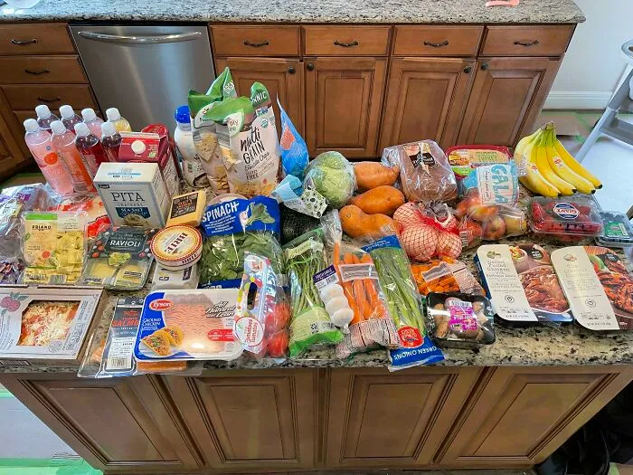123 dólares en alimentos en Missouri, EE.UU.