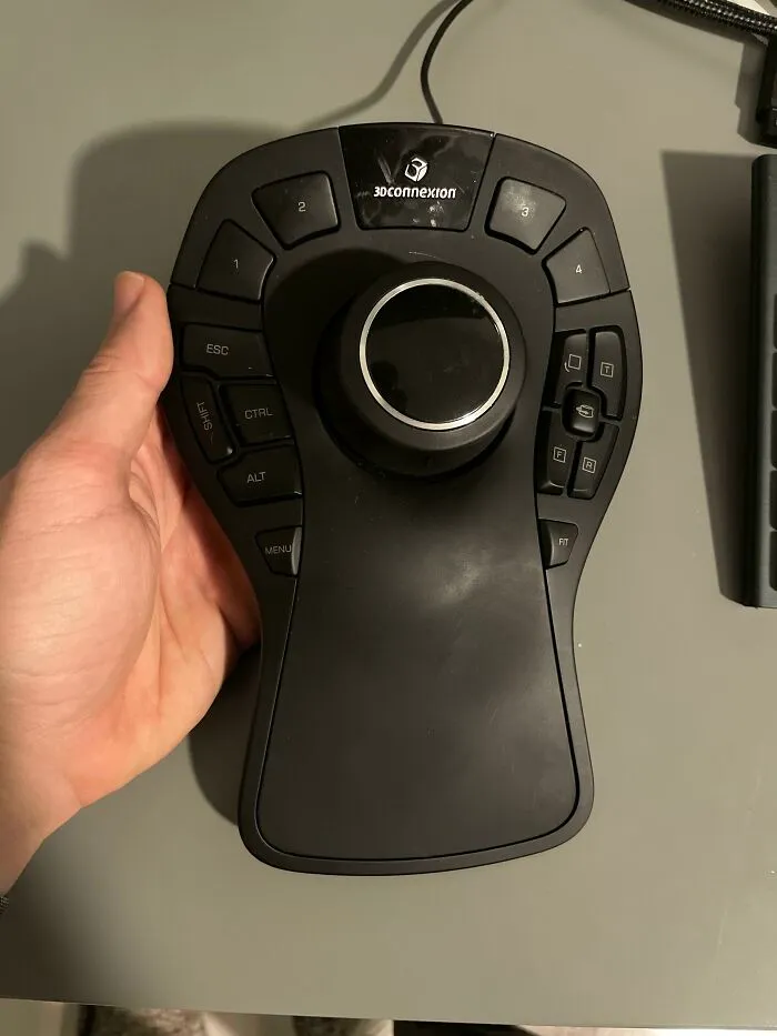 Space Mouse - A Mouse For 3D Model Navigation