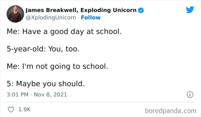 Dad Of 4 Girls Tweets Conversations With His Daughters, And It's Impossible Not To Laugh At Them (50 New Tweets)