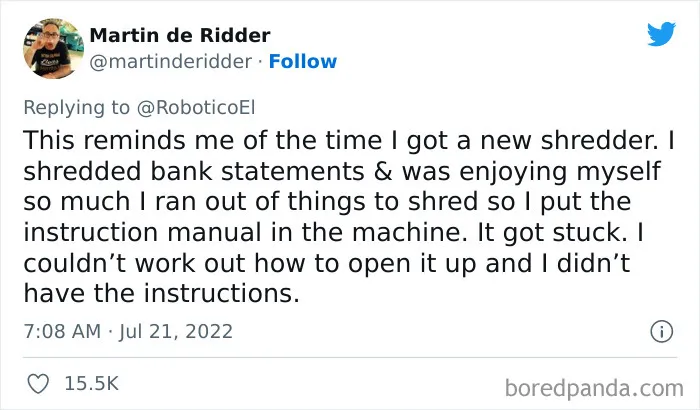 "I Spent 35 Minutes Trying To Get Into The Wrong Car": 35 Highly Educated People Share Their Silliest Moments In This Viral Twitter Thread