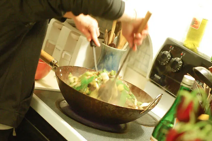 25 Personas revelan sus sucios secretos de cocina que quizá deberían seguir siéndolos