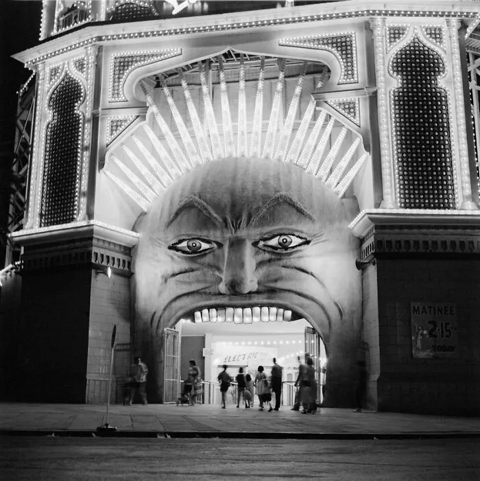Luna Park, Melbourne. Búscalo en Google. El lugar era (y es) increíble