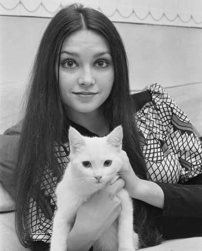 American Actress, Producer, Entrepreneur, And Author Victoria Principal, 1970