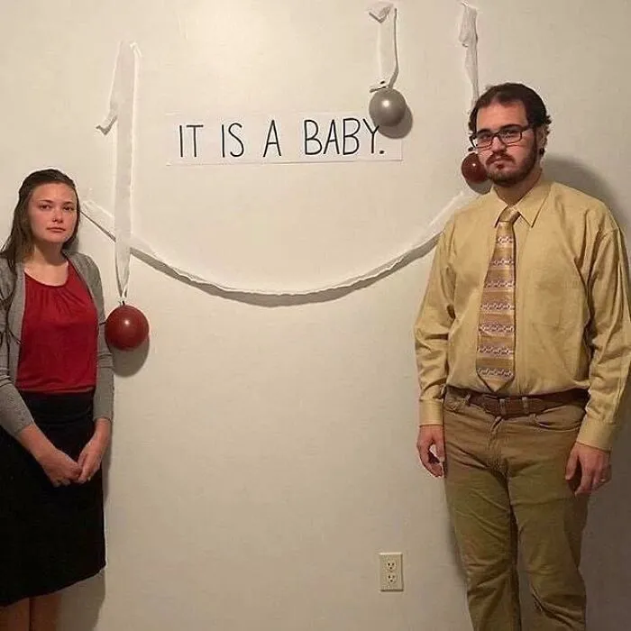 "Not Advertisements But Not Not Advertisements": 50 Funny Memes Without Context