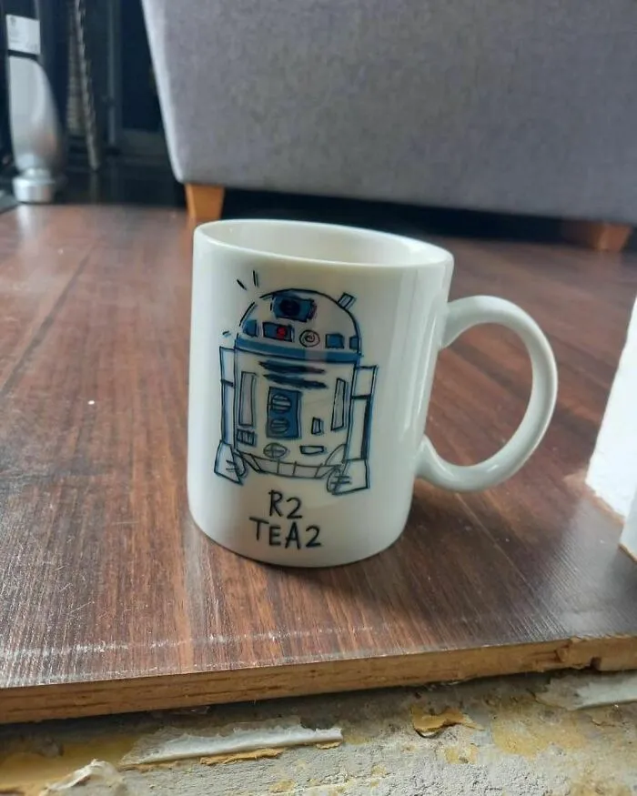 This Instagram Account Shares Pics Of Offensive, Dorky Or Bizarre Mugs That People Brought To Their Offices