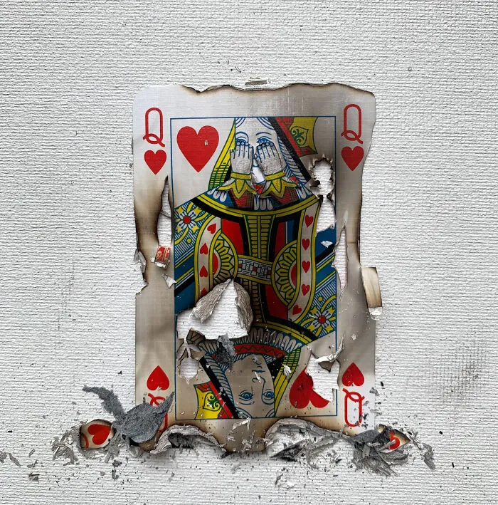 Broken Queen