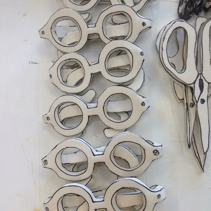Artist Created These 61 Porcelain Sculptures That Appear As If They Belong In A Drawing