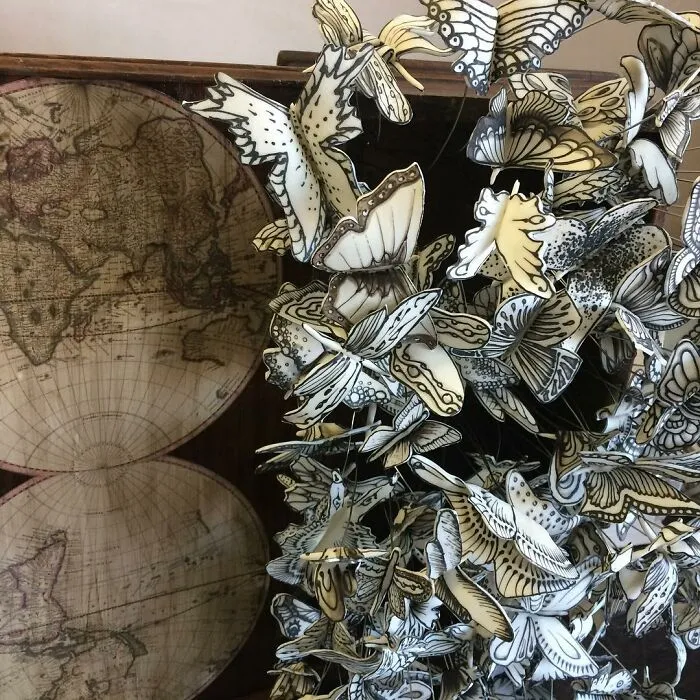 Artist Created These 61 Porcelain Sculptures That Appear As If They Belong In A Drawing