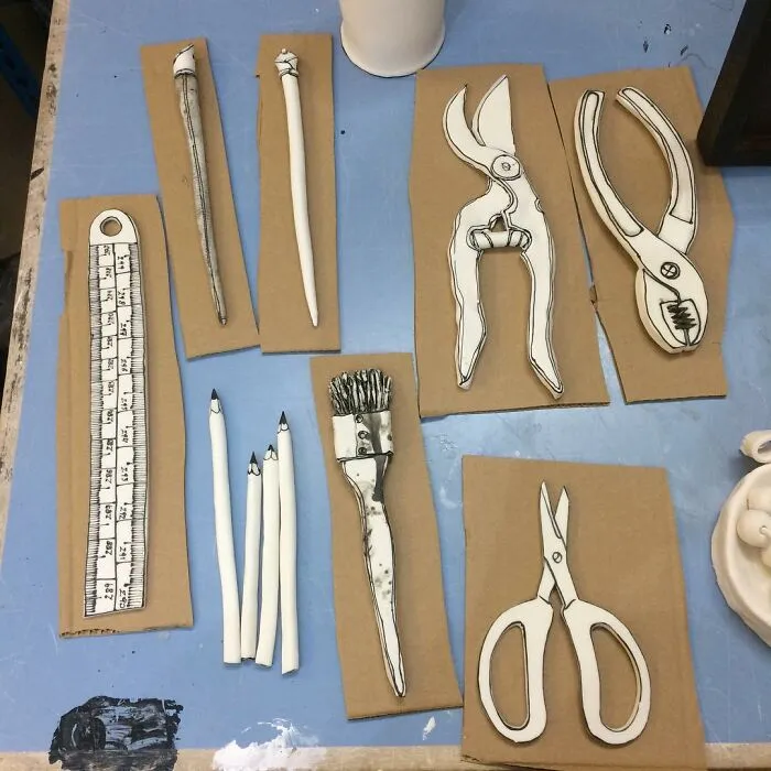 Artist Created These 61 Porcelain Sculptures That Appear As If They Belong In A Drawing