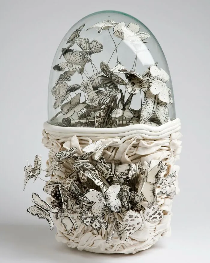 Artist Created These 61 Porcelain Sculptures That Appear As If They Belong In A Drawing