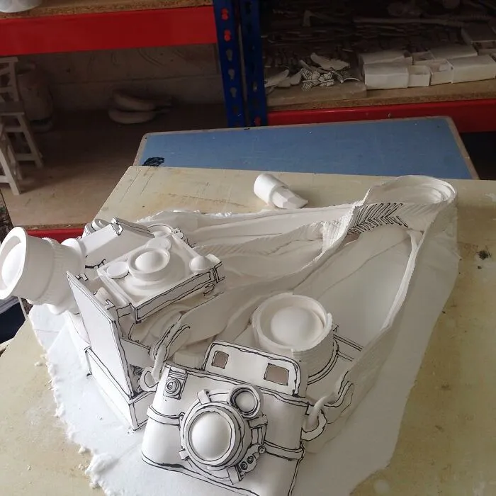 Artist Created These 61 Porcelain Sculptures That Appear As If They Belong In A Drawing