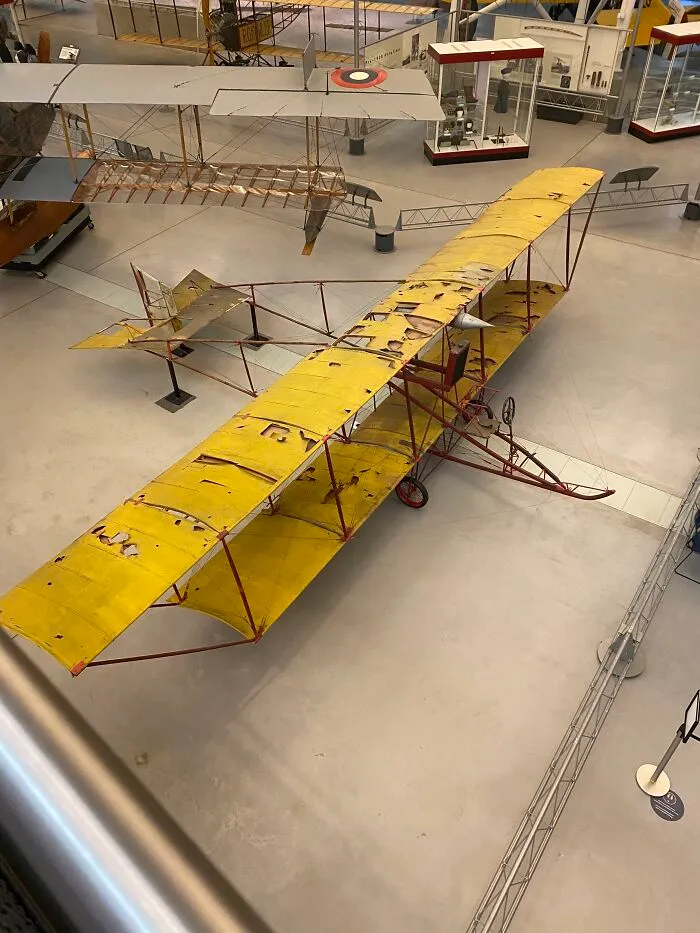 Aeroplane In The Air And Space Hazy Center, Virginia
