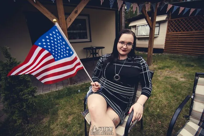 51 Pics Of Polish People Roleplaying As Americans Celebrating The 4th Of July