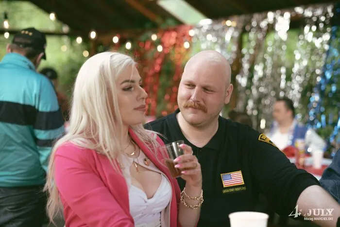 51 Pics Of Polish People Roleplaying As Americans Celebrating The 4th Of July