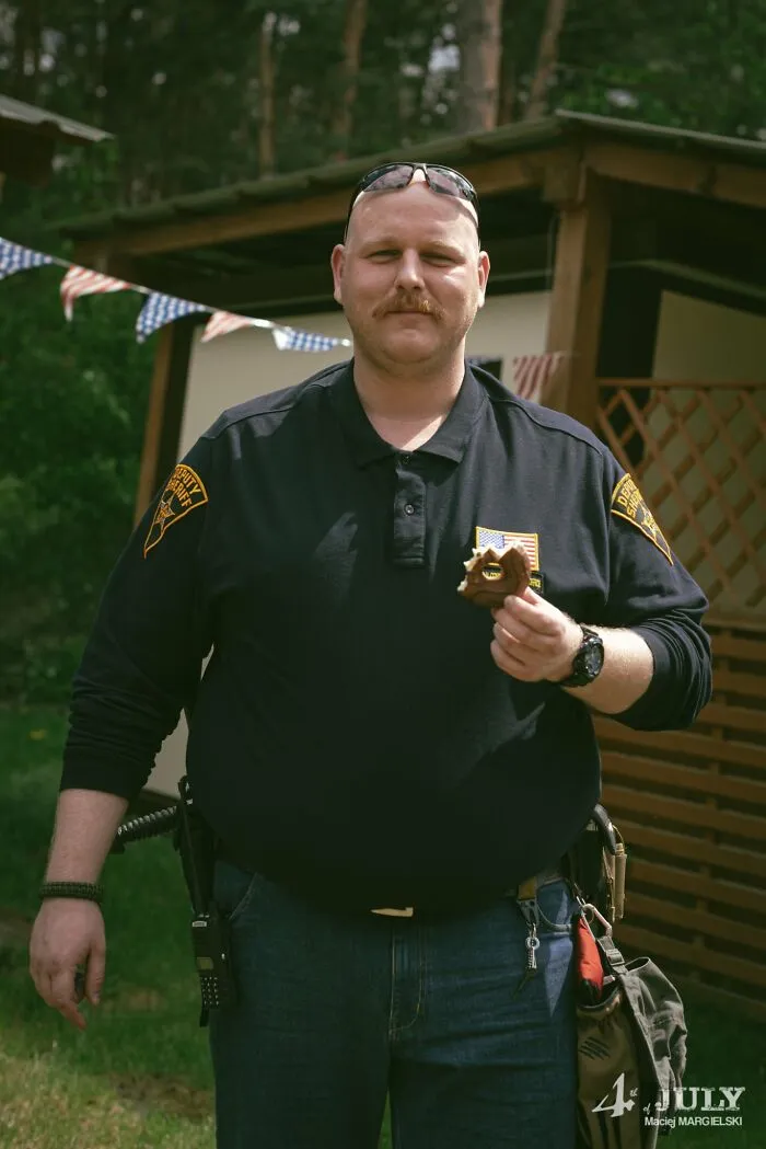 51 Pics Of Polish People Roleplaying As Americans Celebrating The 4th Of July