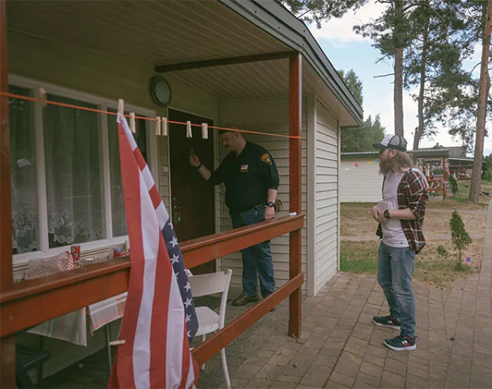 51 Pics Of Polish People Roleplaying As Americans Celebrating The 4th Of July