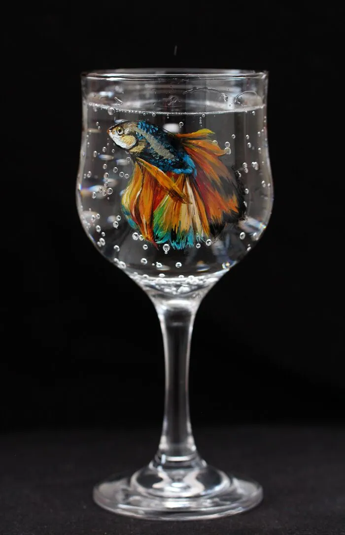 I Used Glasses For Painting Realistic Animals And Here Are 19 Photos Of Them (New Pics)