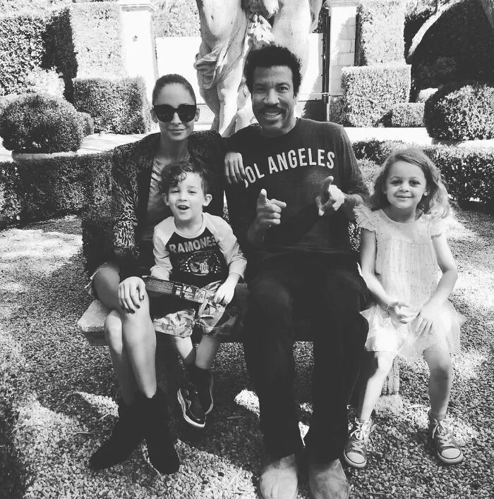 Nicole Richie And Joel Madden's Kids Are Named Harlow Winter Kate And Sparrow James Midnight