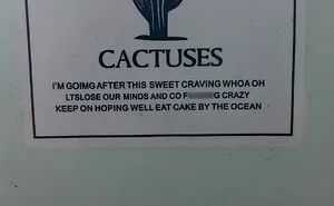 50 Of The Funniest Pics From The ‘Useless, Unsuccessful, And Unpopular Signage’ Facebook Group