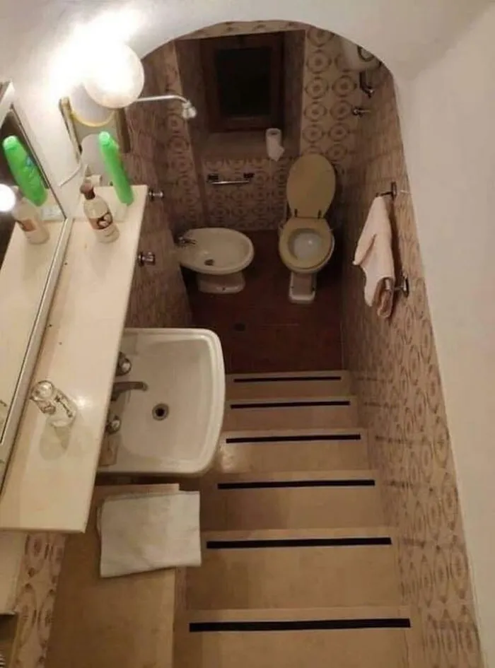 Can’t Tell If This Is A Very Efficient Use Of Space Or Just, You Know, Worthy Of Being Shamed