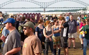 “AITA For Not Letting Daughter Go To Music Festival After I Accidentally Saw Her Texts?”