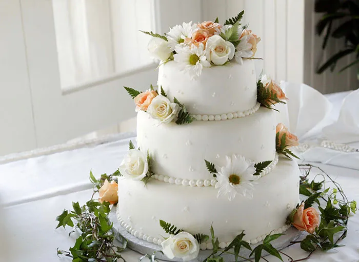 40 Wedding Horror Stories That Go From Bad To Yikes