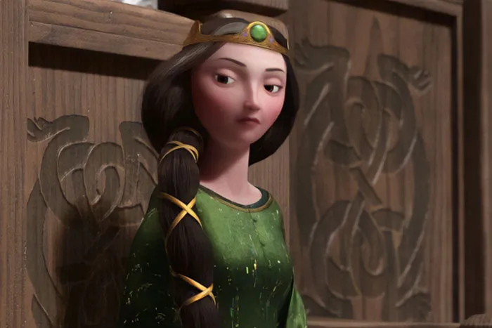 Queen Elinor sitting on the throne 