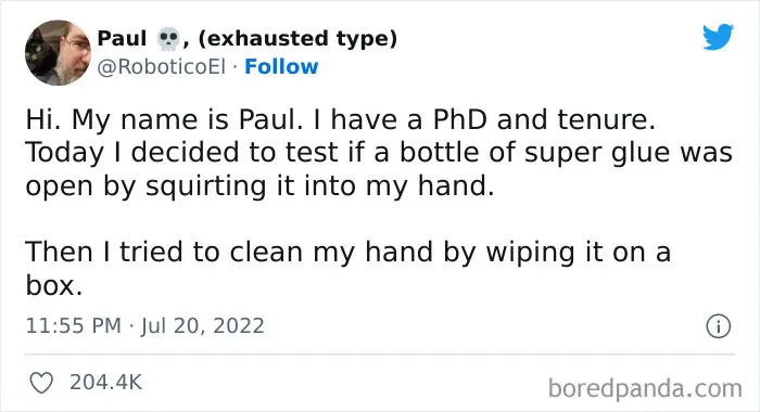 "I Spent 35 Minutes Trying To Get Into The Wrong Car": 35 Highly Educated People Share Their Silliest Moments In This Viral Twitter Thread