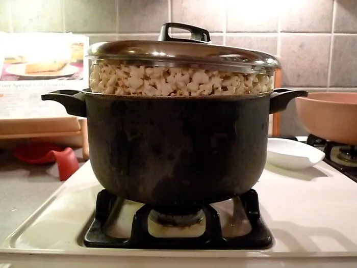 20 Alimentos que la gente ha estado comiendo "mal" durante bastante tiempo