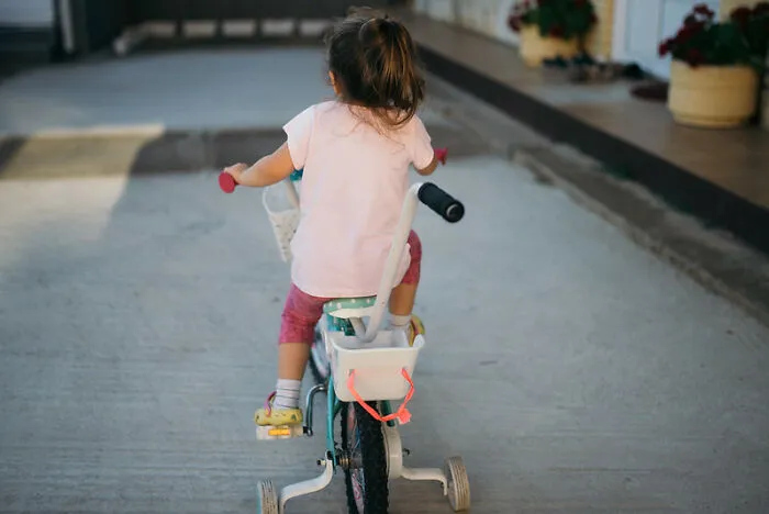 Of Bicycles, Carts And Lost Kids