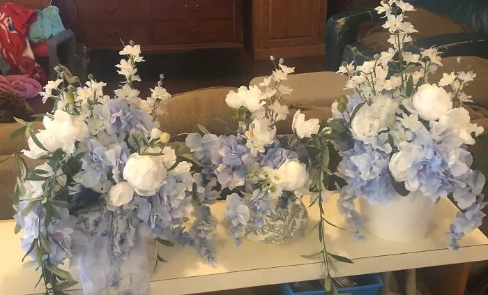 Flower Arrangements For Mil Funeral.