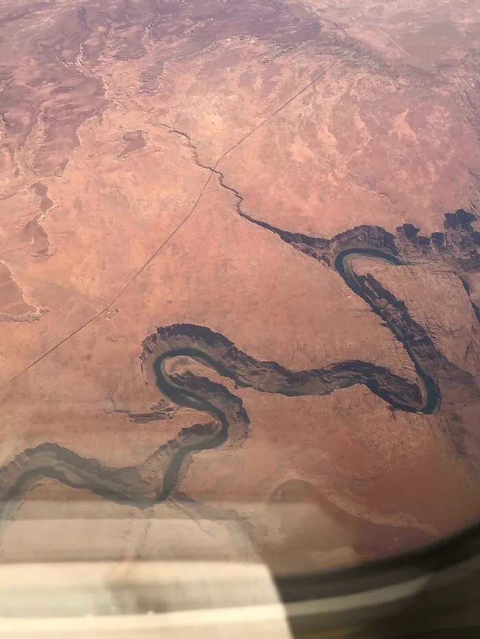 Flew Over Horseshoe Bend In Arizona A Couple Weeks Ago, Thought Everyone Here Might Appreciate This!
