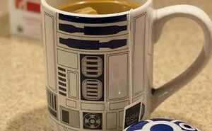 The "Mug Life" Online Group Is A Place To Show Off Your Favorite Mugs, Here Are 50 Of The Best Ones