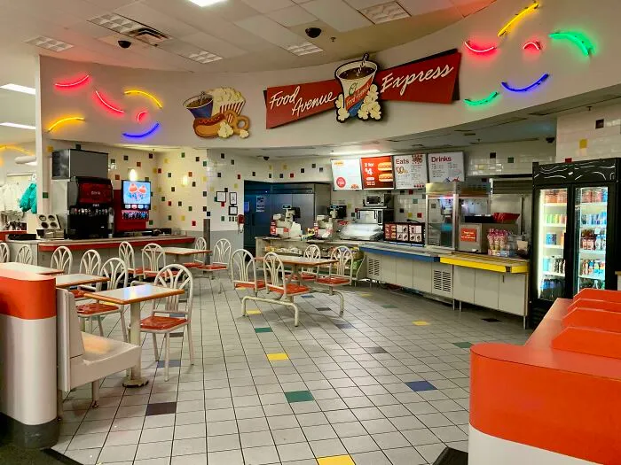 Esta cafetería de Target no ha cambiado desde la década de 1990