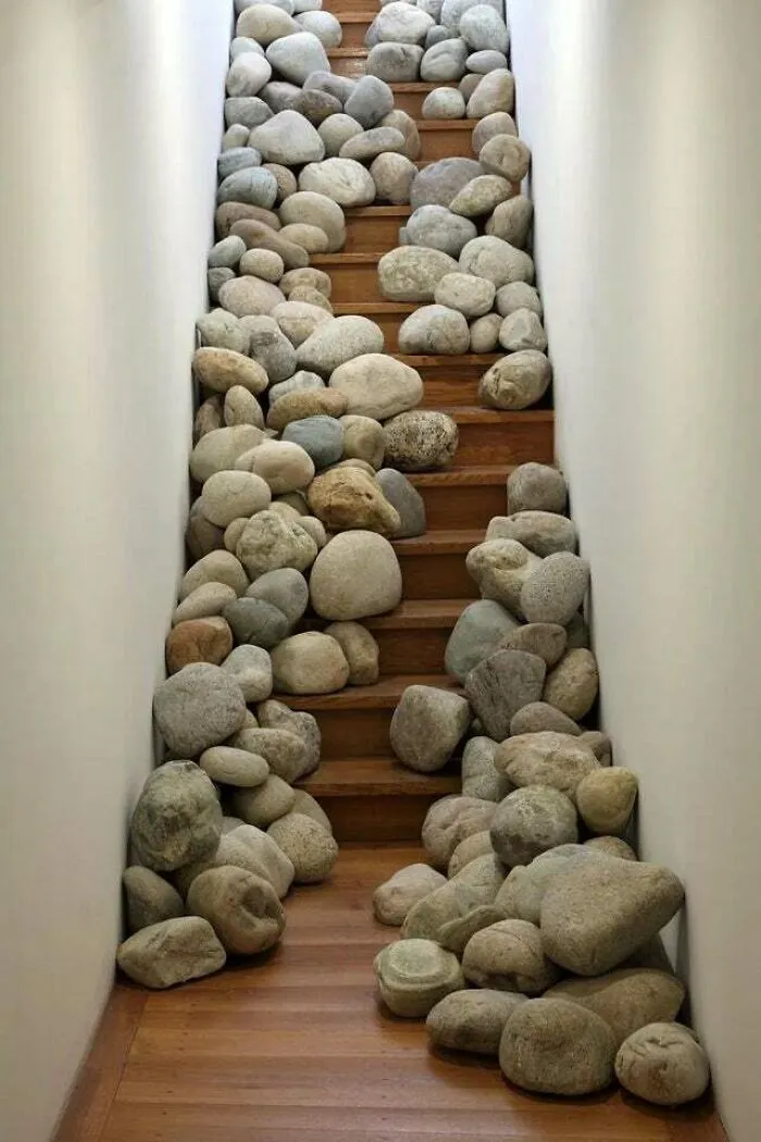 ¿Cuál fue la primera idea que tuvieron? ¿Hacer unas escaleras con un montón de clavos oxidados?