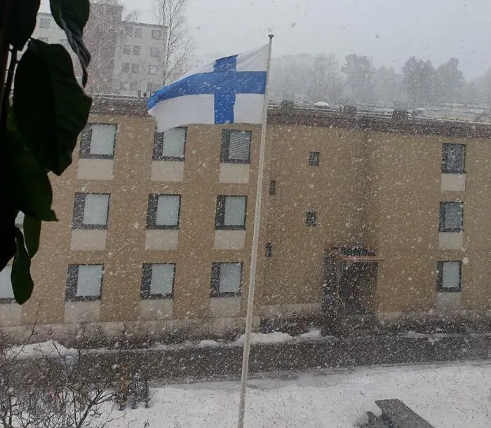 Abril en Finlandia. Hacía sol y me estaba preparando para ir en bicicleta, menos mal que miré fuera antes de salir