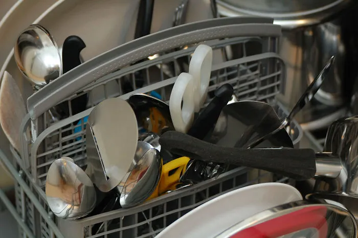 How The Dishwasher Is Loaded