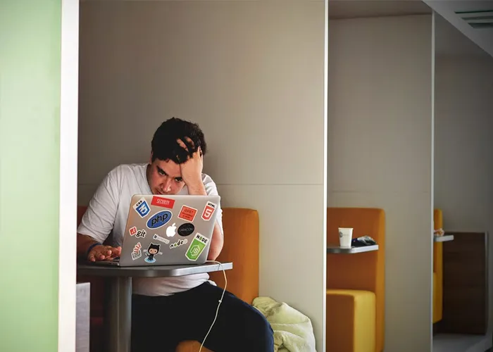 50 Times Guys Humiliated Themselves By Mansplaining Things To Women