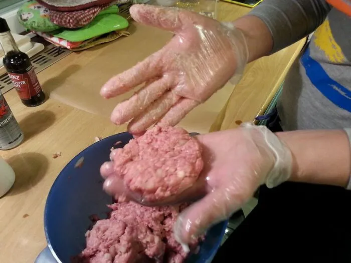 Of Hamburglers, Maggots And A Misdoing Assistant Manager