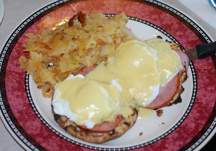 Eggs Benedict