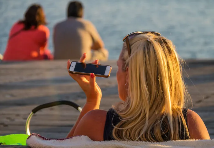 No One Wants To Hear Your Phone Conversation In Public