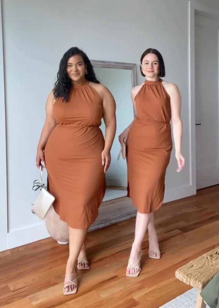 2 Amigas muestran cómo les queda la misma ropa en sus distintos tipos de cuerpo (30 nuevas fotos)