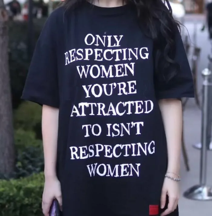 30 Ridiculous And Funny Shirts Shared On The "Good Shirts" Instagram Account
