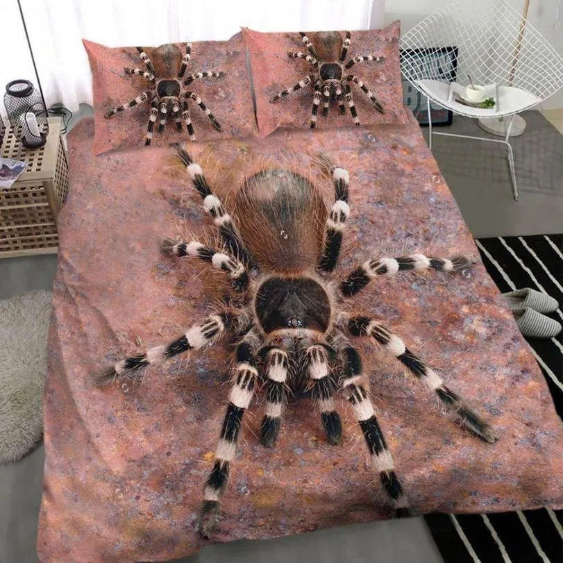 I Prove To You In 24 Images That Russians Love Different Bedding