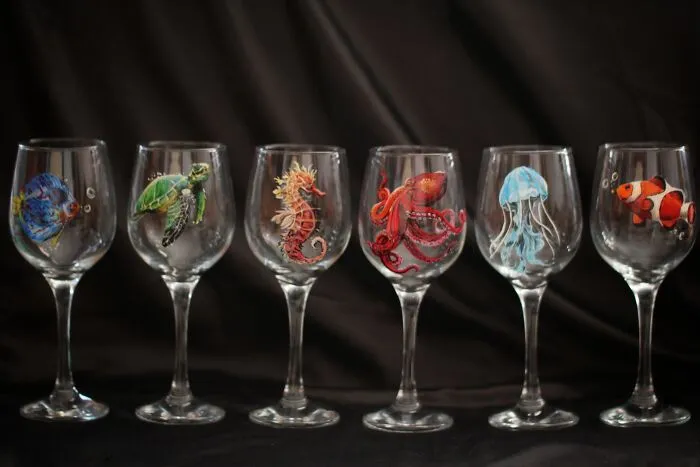 I Do Detailed Paintings On Glass, And Here Are 40 Of Them