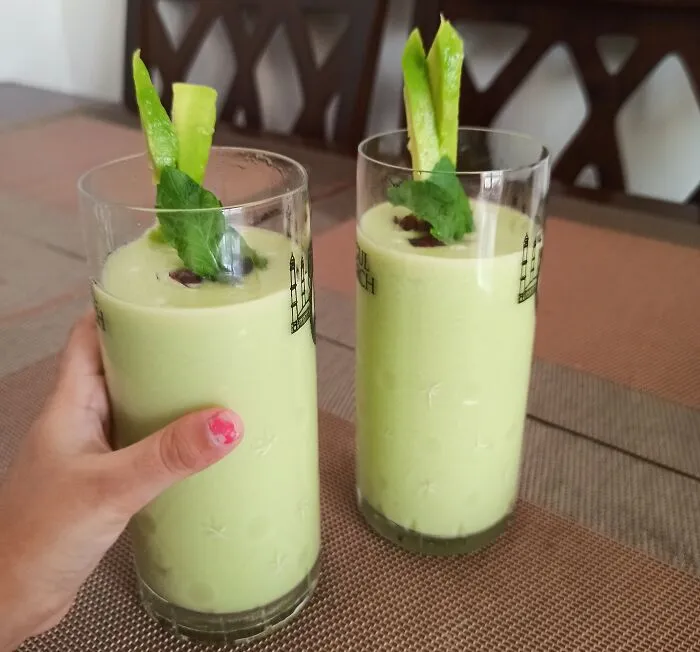 Avocado Mint Smoothie