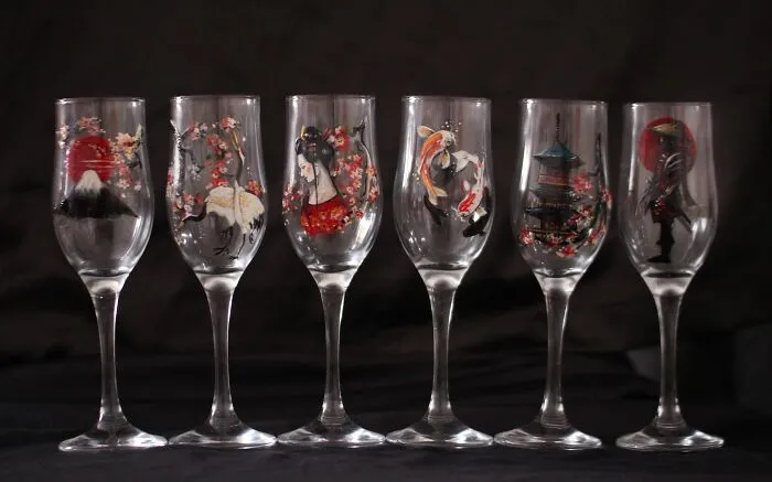 I Do Detailed Paintings On Glass, And Here Are 40 Of Them