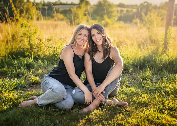 I Spent A Month Photographing Different Sisters Every Day, And Here's The Result (30 Pics)