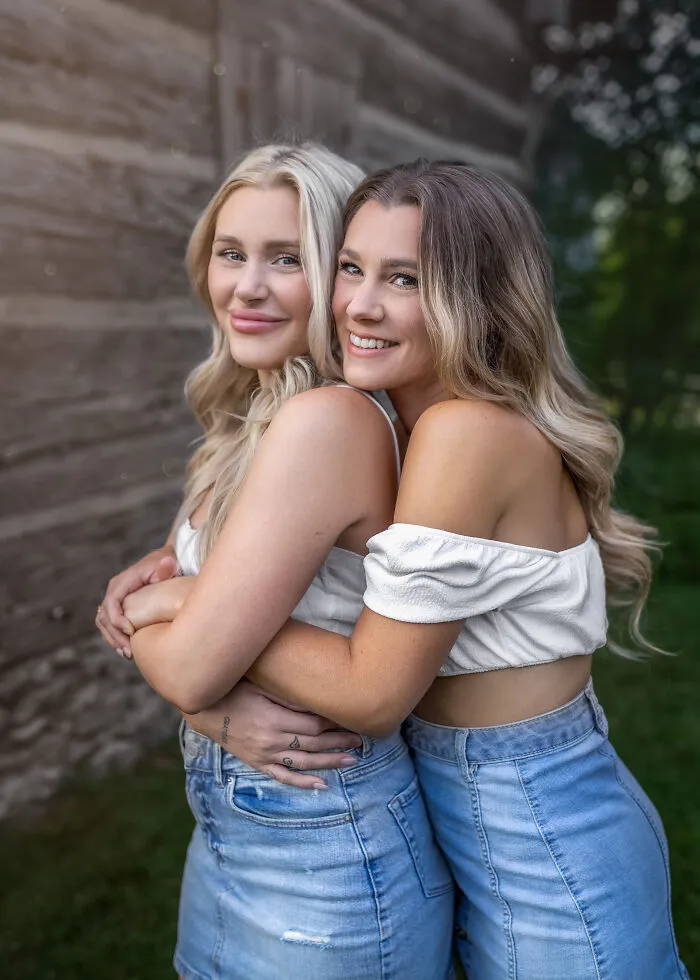 I Spent A Month Photographing Different Sisters Every Day, And Here's The Result (30 Pics)